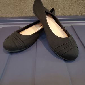 American Eagle Black Flats